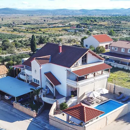 Daire My Dalmatia - Dada 1 With Pool
