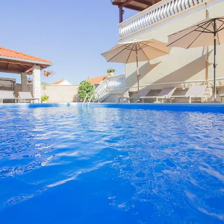 Daire My Dalmatia - Dada 1 With Pool *