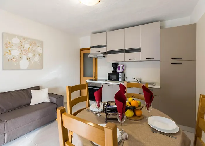 My Dalmatia - Dada 1 * Biograd Na Moru