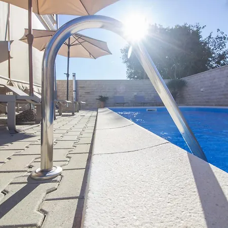 Lejlighed My Dalmatia - Dada 1 With Pool Biograd Na Moru